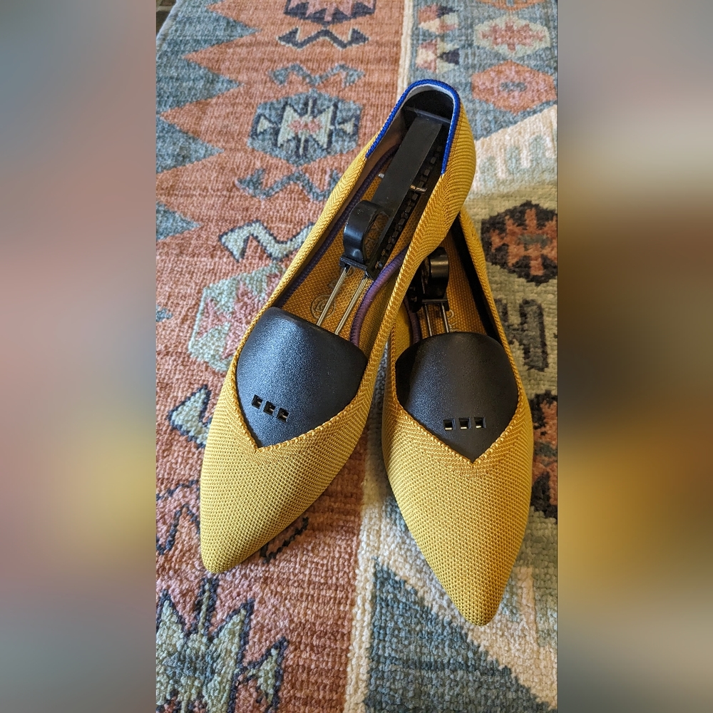 Rothy's Marigold Points
